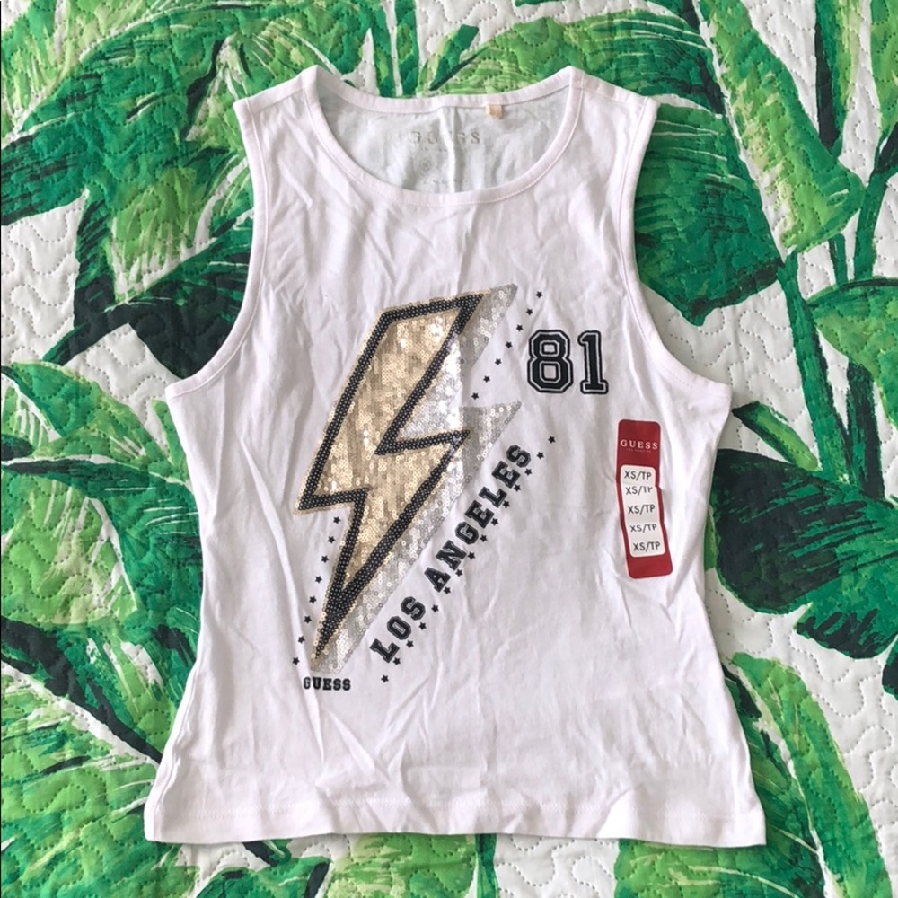 Guess muscle style t shirt (XS)